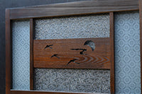 幅604ミリ　スリム幅!! 透かし板が風情を添えるガラス戸　F8580　在庫1枚