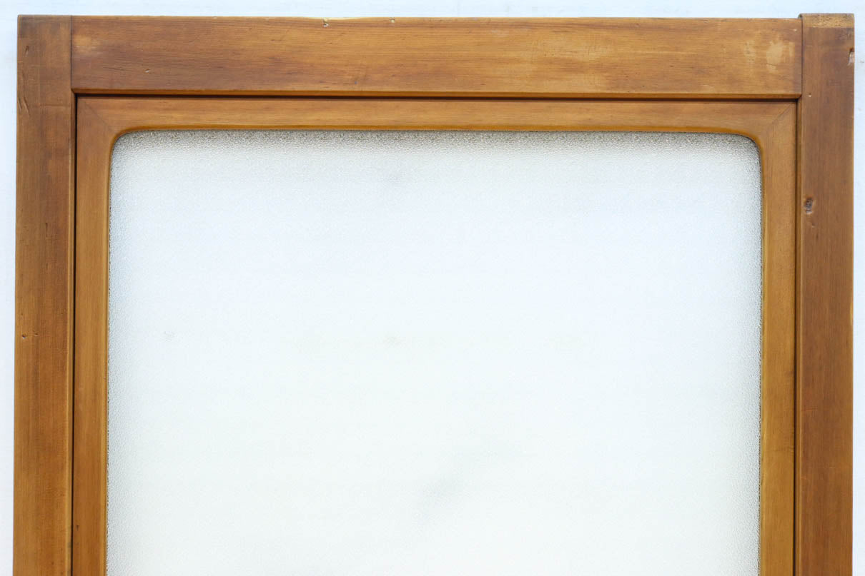 幅607ミリ　ダイヤガラスが輝くスリム幅のガラス戸　F8581　在庫1枚