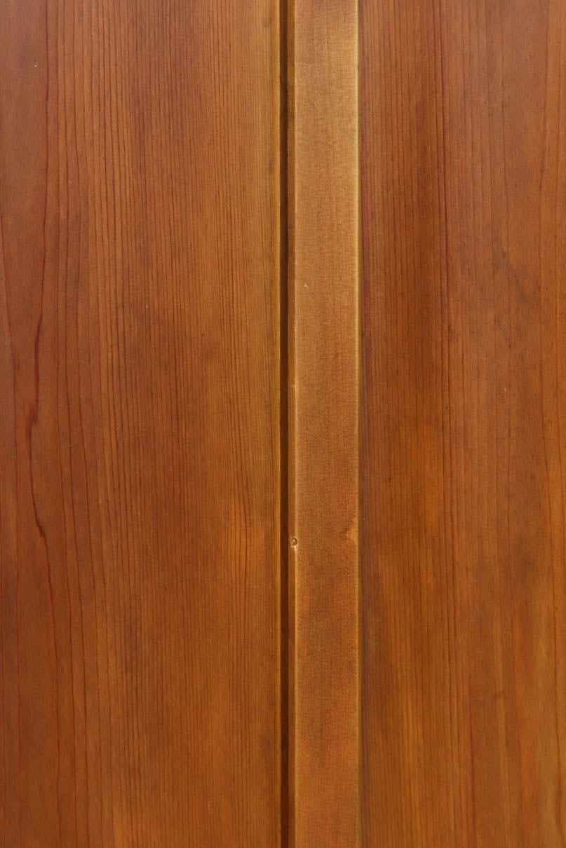 幅607ミリ　ダイヤガラスが輝くスリム幅のガラス戸　F8581　在庫1枚