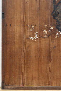 可憐な梅の花が咲く景色を描いた時代感滲む板絵戸セット　F8583　在庫2枚一組