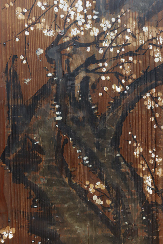 可憐な梅の花が咲く景色を描いた時代感滲む板絵戸セット　F8583　在庫2枚一組