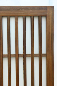 角太格子の堅牢感と上質さがあるスリガラス入りガラス戸　F8585　在庫1枚