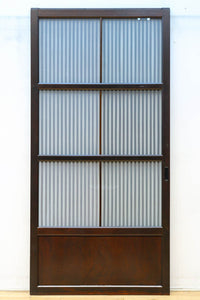 幅900ミリ高さ1877ミリ 珍品‼ 格子から優しい明かりが差し込むスリガラス入り背高いガラス戸　F8588　在庫2枚