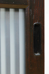 幅900ミリ高さ1877ミリ 珍品‼ 格子から優しい明かりが差し込むスリガラス入り背高いガラス戸　F8588　在庫2枚