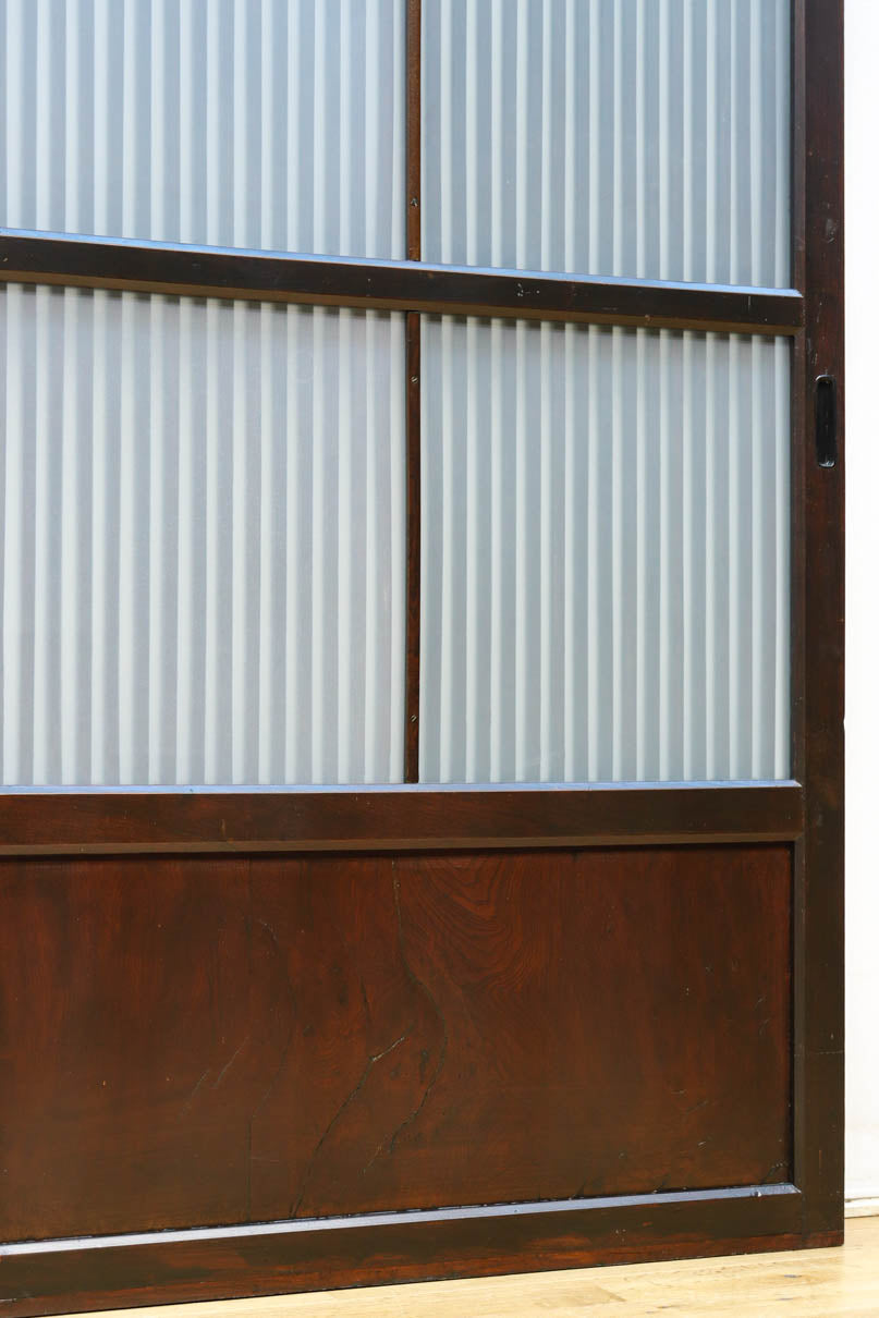 幅900ミリ高さ1877ミリ 珍品‼ 格子から優しい明かりが差し込むスリガラス入り背高いガラス戸　F8588　在庫2枚