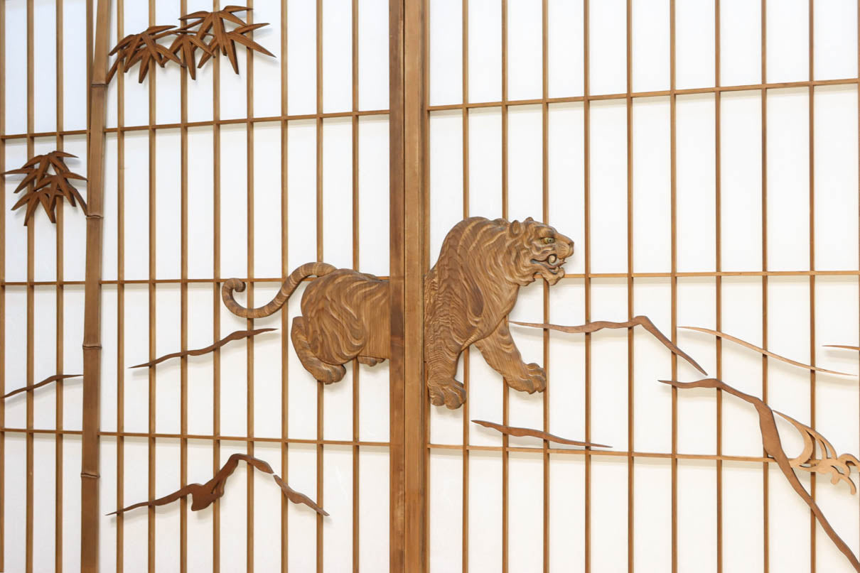 幅878ミリ　竹林の虎と龍を描いた迫力ある眺めの障子戸セット　F8590　在庫4枚1組