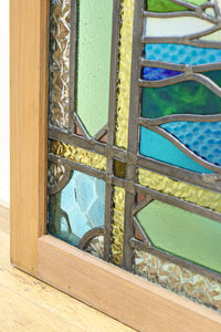 幅888ミリ　柔らかな色使いで描く美しい眺めのガラス戸　F8591　在庫1枚