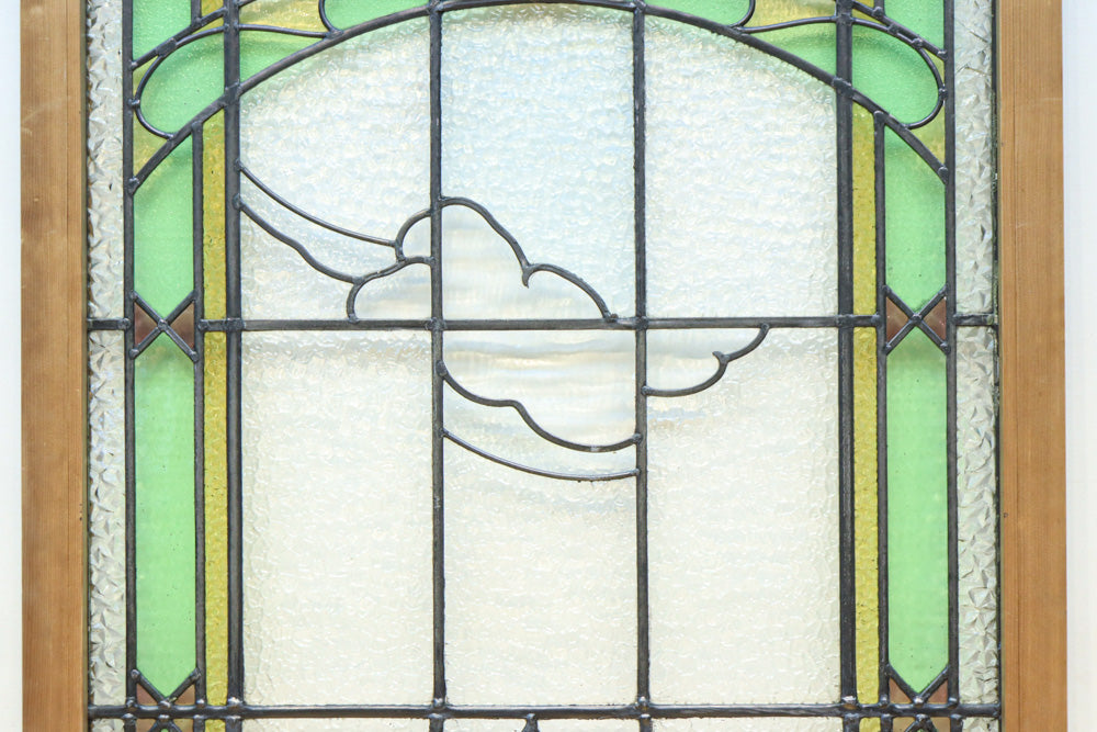 幅888ミリ　柔らかな色使いで描く美しい眺めのガラス戸　F8591　在庫1枚