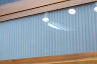 幅885ミリ　繊細な縦格子が美しく並ぶスリガラス入り大阪格子戸　F8597　在庫4枚