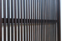 幅897ミリ　面取りされた格子で風合い豊かな格子戸　F8599　在庫1枚