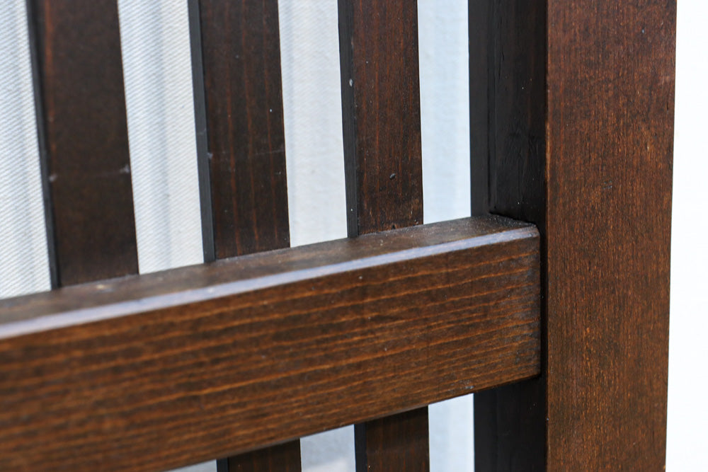 幅897ミリ　面取りされた格子で風合い豊かな格子戸　F8599　在庫1枚