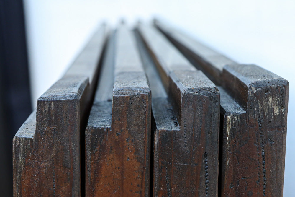 幅898ミリ　温かみのある色艶の気品溢れる一枚杉板戸　F8600　在庫4枚