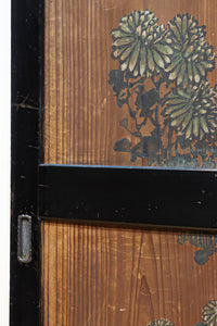 小菊と白梅の花で華やかな板絵戸セット　F8602a　在庫2枚1組