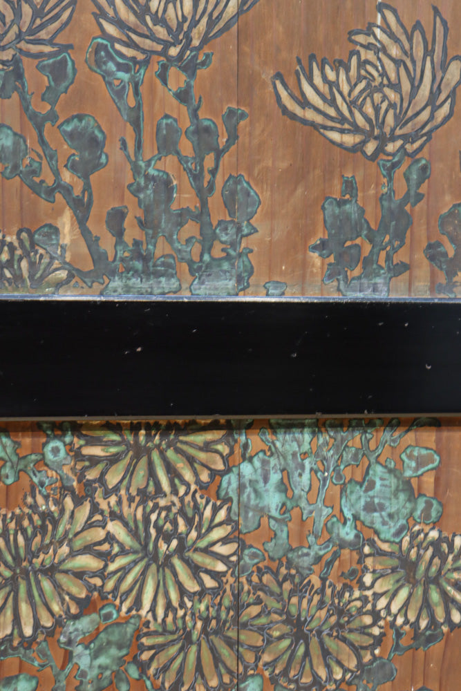 小菊と白梅の花で華やかな板絵戸セット　F8602a　在庫2枚1組