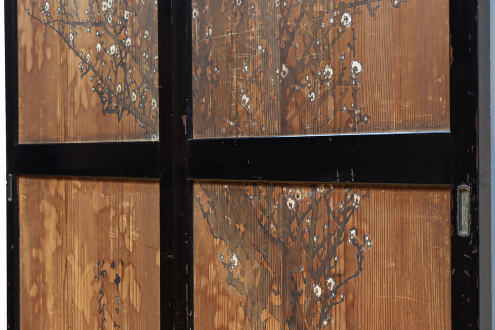 牡丹と白梅の花で上品な板絵戸セット　F8602b　在庫2枚1組