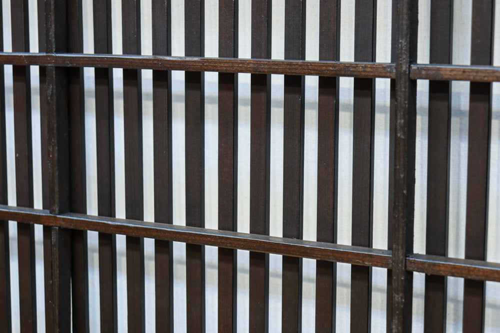 幅668ミリ　スリム幅!! 繊細な格子と幾何学模様の型ガラスが華やかな大阪格子戸　F8604　在庫3枚