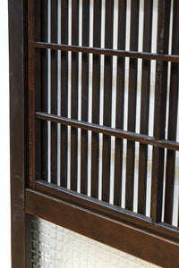 幅668ミリ　スリム幅!! 繊細な格子と幾何学模様の型ガラスが華やかな大阪格子戸　F8604　在庫3枚