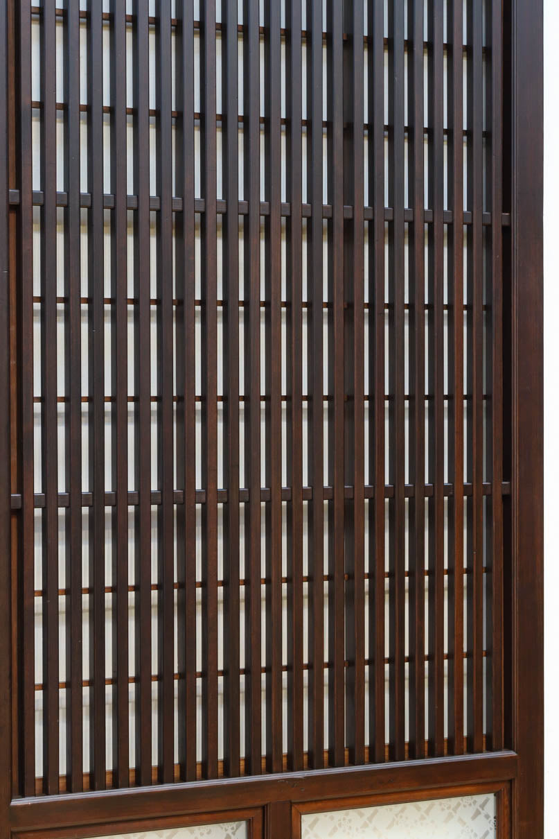 Osaka Lattice door F8605