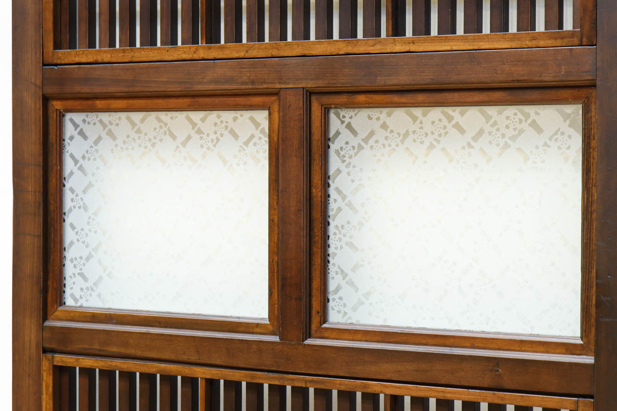 Osaka Lattice door F8605