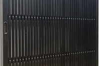 幅953ミリ　平格子が美しく並ぶ全面幅広格子戸　F8606　在庫1枚