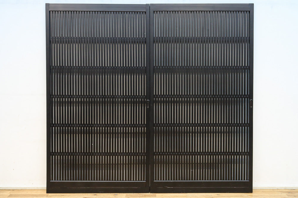 幅953ミリ　平格子づくりで風格のある全面幅広格子戸　F8607　在庫3枚