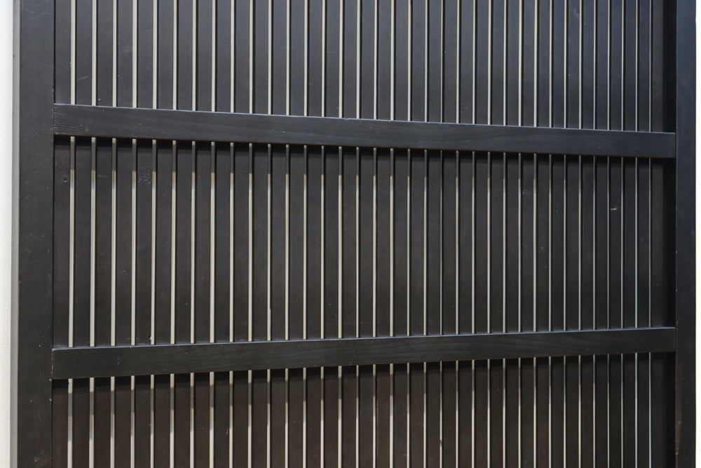 幅953ミリ　平格子づくりで風格のある全面幅広格子戸　F8607　在庫3枚