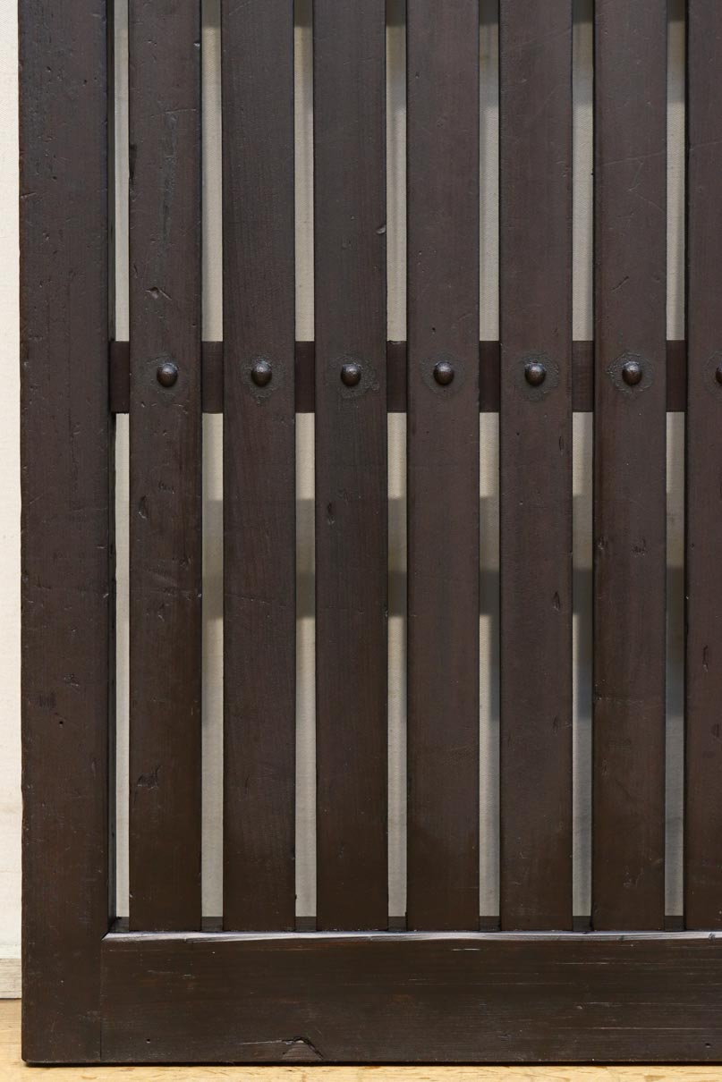 968ミリ　凛とした佇まいの全面平格子戸　F8608　在庫4枚