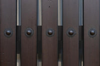 968ミリ　凛とした佇まいの全面平格子戸　F8608　在庫4枚