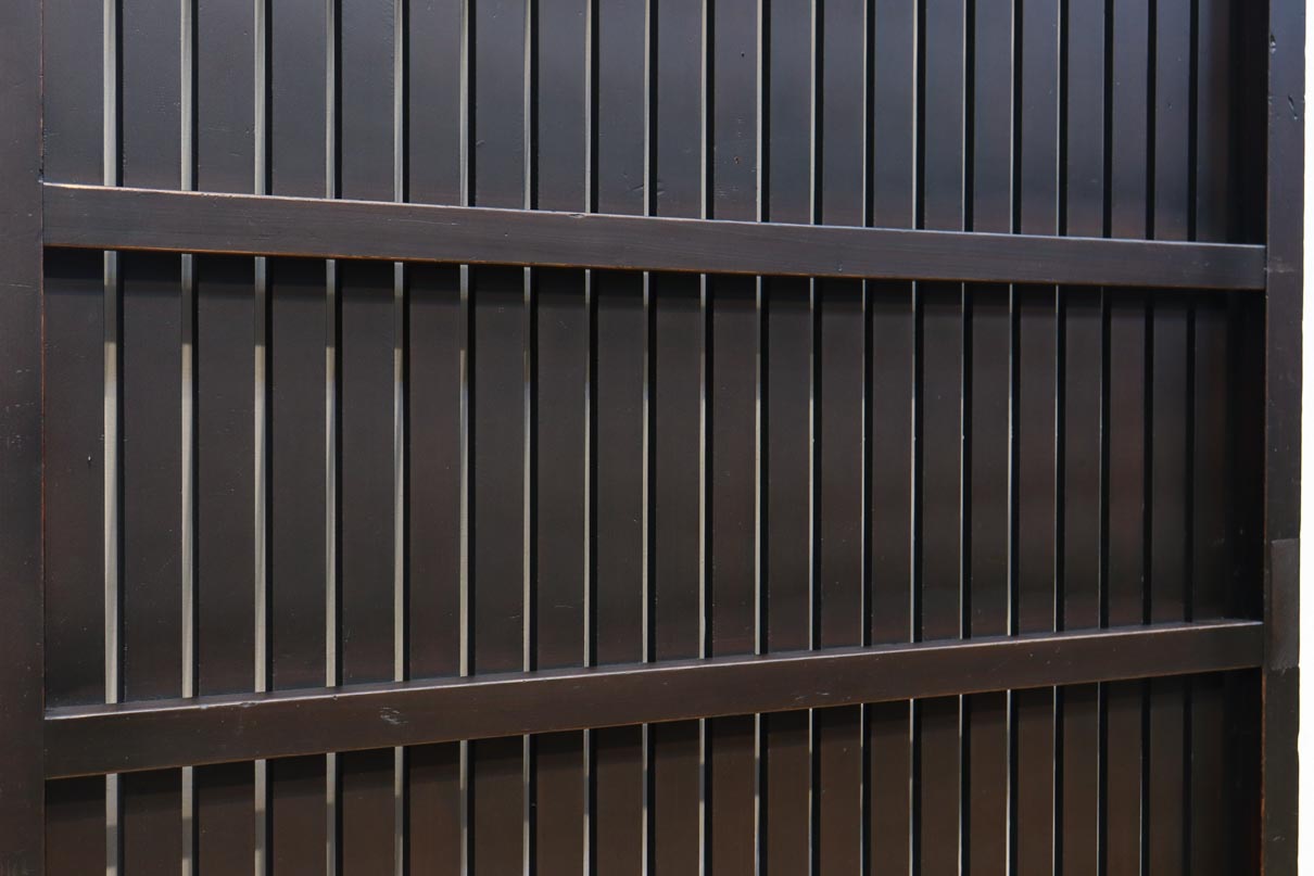 968ミリ　凛とした佇まいの全面平格子戸　F8608　在庫4枚