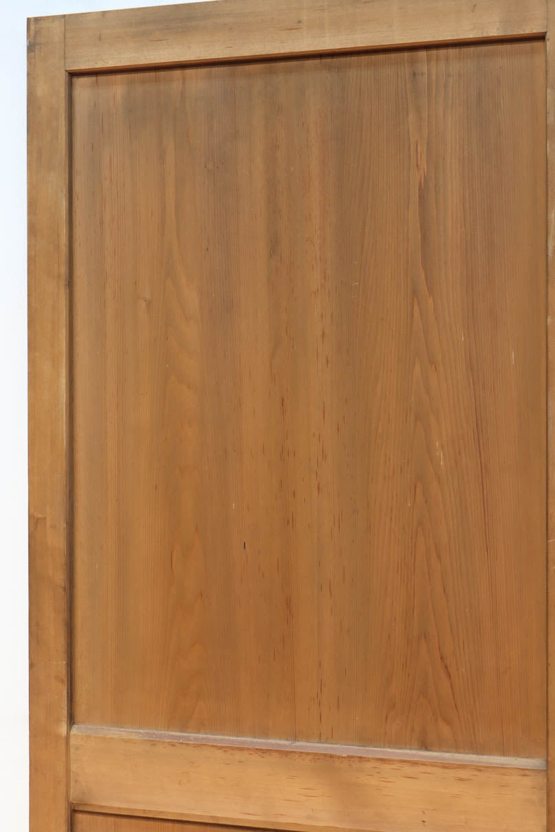 稀少幅707ミリ　穏やかな杢目が映えるスリム板戸　F8611　在庫3枚