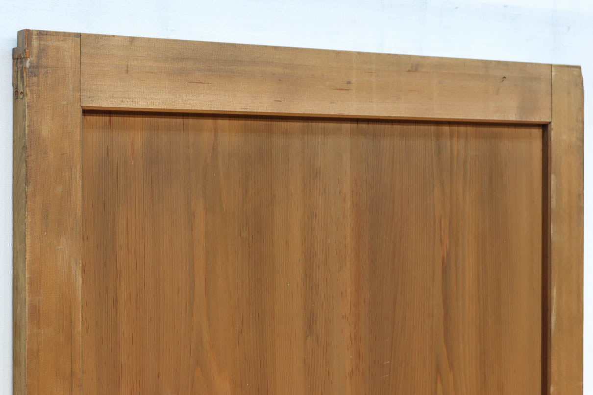 稀少幅707ミリ　穏やかな杢目が映えるスリム板戸　F8611　在庫3枚