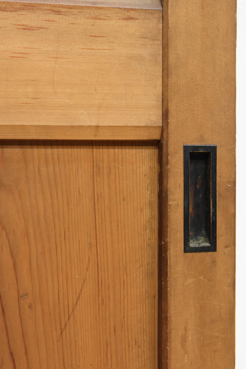 稀少幅707ミリ　穏やかな杢目が映えるスリム板戸　F8611　在庫3枚