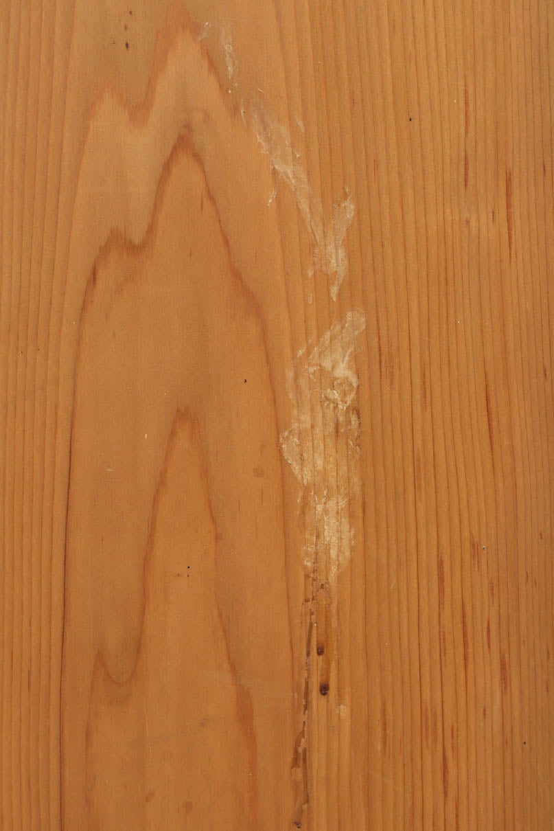 稀少幅707ミリ　穏やかな杢目が映えるスリム板戸　F8611　在庫3枚