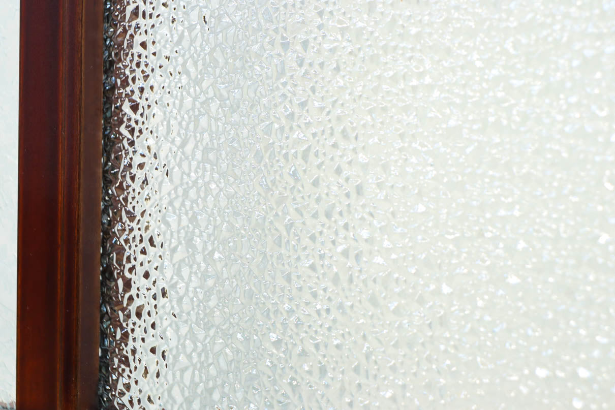 昭和レトロ!! 色ガラスの配色が爽やかなガラス戸　F8613　在庫2枚