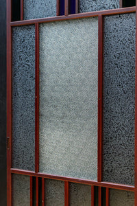 昭和レトロ!! 色ガラスの配色が爽やかなガラス戸　F8613　在庫2枚