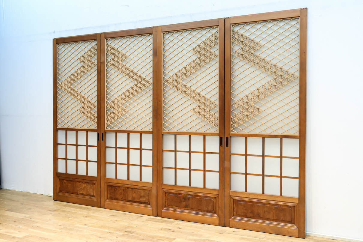 幅670ミリ　麻の葉組子が絢爛な眺めを描くガラス戸セット　F8615　在庫2枚二組