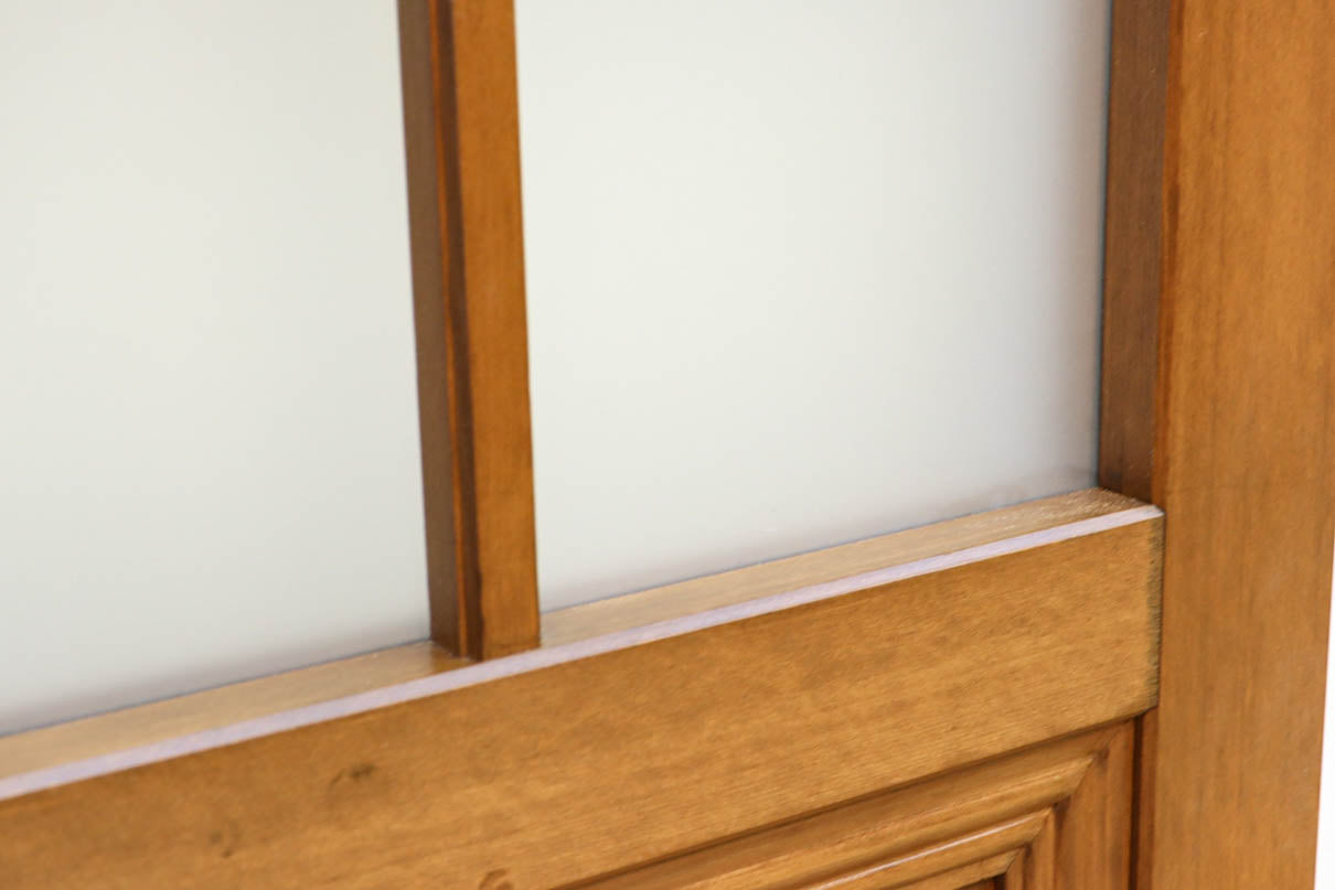 幅670ミリ　麻の葉組子が絢爛な眺めを描くガラス戸セット　F8615　在庫2枚二組