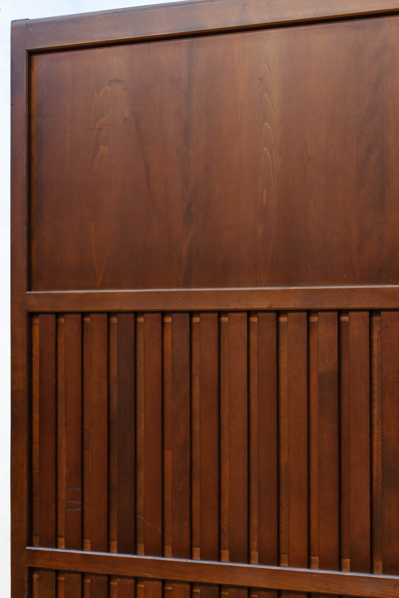 幅930ミリ　穏やかな色彩で風情溢れる無双板戸　F8616　在庫3枚