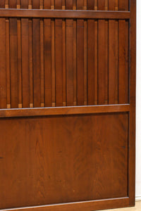 幅930ミリ　穏やかな色彩で風情溢れる無双板戸　F8616　在庫3枚