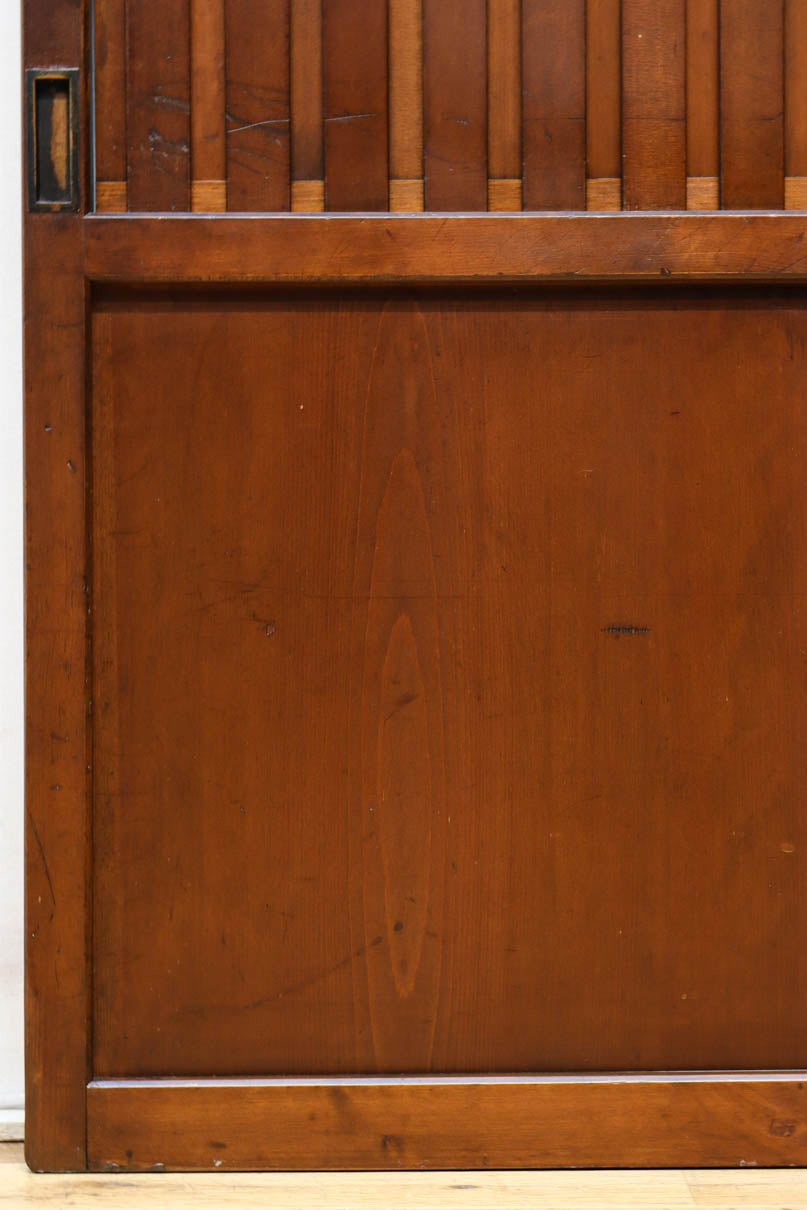 幅930ミリ　穏やかな色彩で風情溢れる無双板戸　F8616　在庫3枚