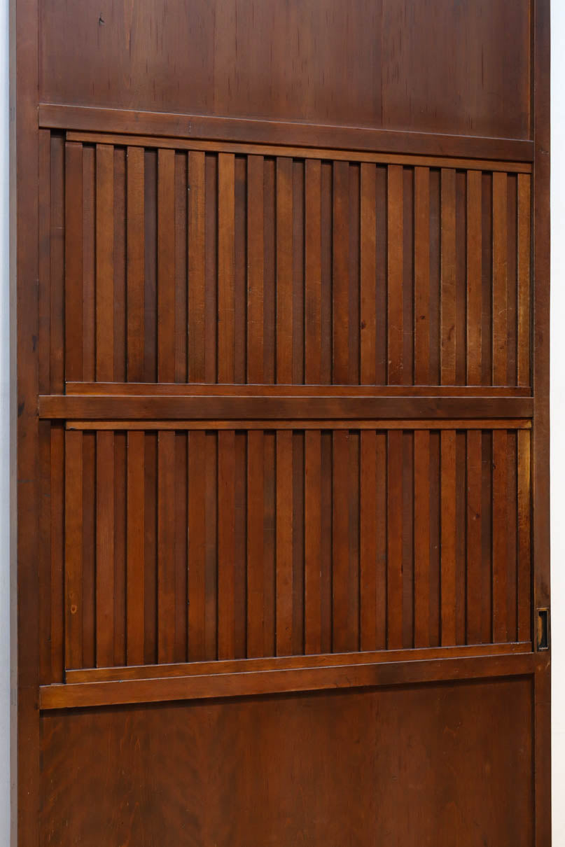 幅930ミリ　穏やかな色彩で風情溢れる無双板戸　F8616　在庫3枚