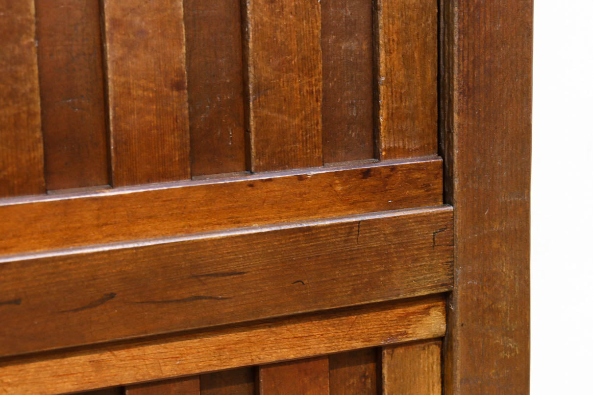 幅930ミリ　穏やかな色彩で風情溢れる無双板戸　F8616　在庫3枚