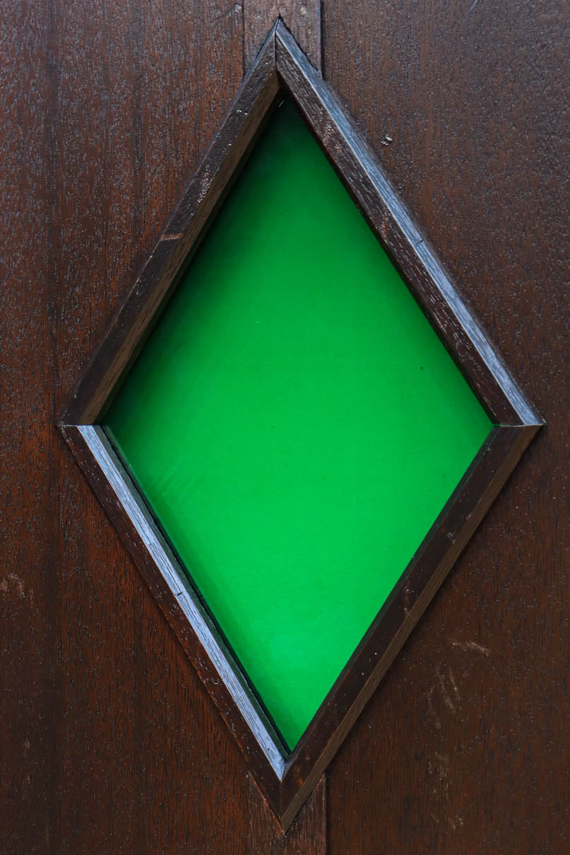 Glass door F8618