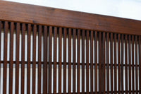 幅670ミリ　スリムサイズ！！ 杢目が浮かぶ古色の色彩で風情高まる大阪格子戸　F8620　在庫4枚