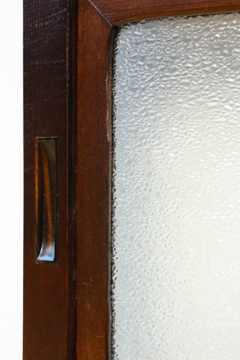 幅670ミリ　スリムサイズ！！ 杢目が浮かぶ古色の色彩で風情高まる大阪格子戸　F8620　在庫4枚