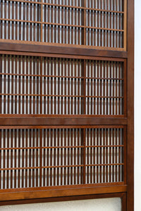 幅670ミリ　スリムサイズ！！ 杢目が浮かぶ古色の色彩で風情高まる大阪格子戸　F8620　在庫4枚