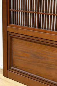 幅670ミリ　スリムサイズ！！ 杢目が浮かぶ古色の色彩で風情高まる大阪格子戸　F8620　在庫4枚