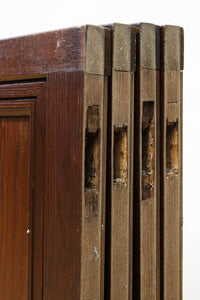 幅670ミリ　スリムサイズ！！ 杢目が浮かぶ古色の色彩で風情高まる大阪格子戸　F8620　在庫4枚