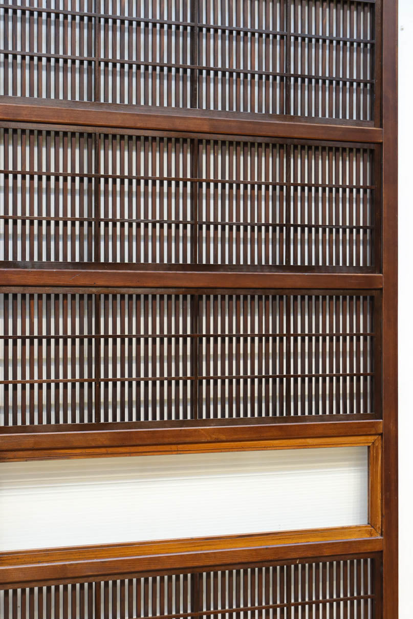 Osaka Lattice door F8621