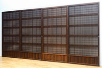 幅920ミリ　無双窓作りの腰板で和の面持ちある格子戸　F8622　在庫4枚